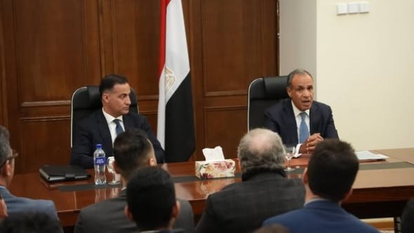 وزير الخارجية