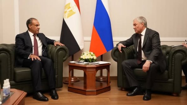 وزير الخارجية