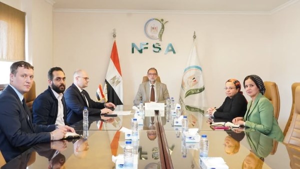 الدكتور طارق الهوبي