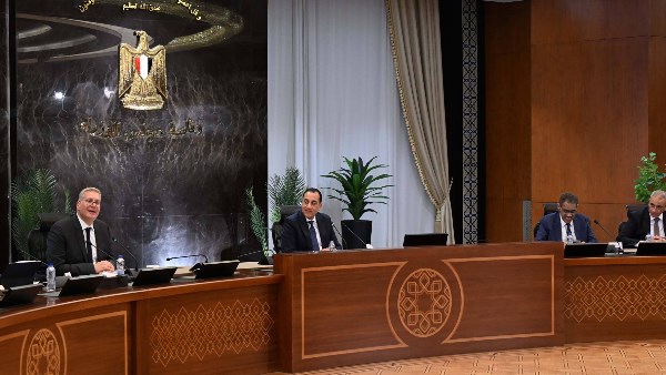 رئيس مجلس الوزراء