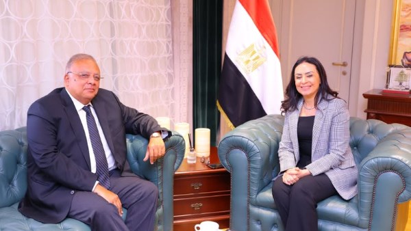  الدكتورة مايا مرسي