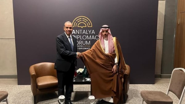 وزير الخارجية