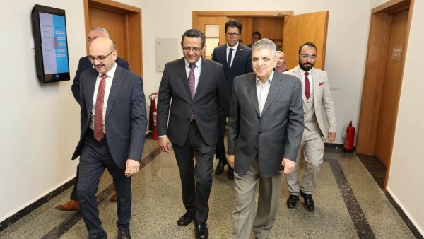  الفريق أسامة ربيع