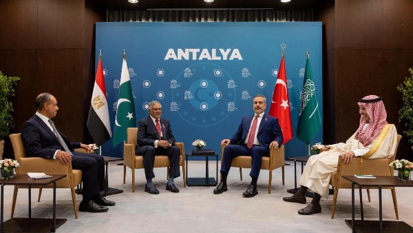 وزراء الخارجية