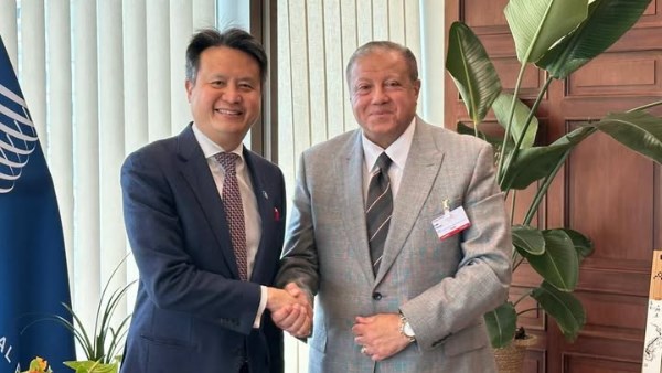 الدكتور هشام عزمي