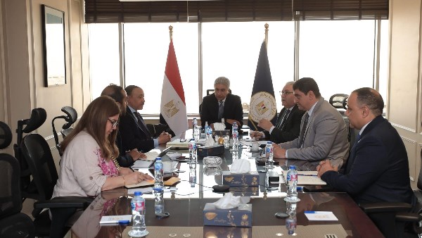 وزير السياحة