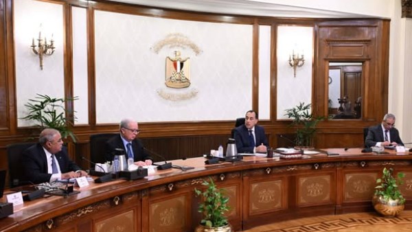 رئيس مجلس الوزراء