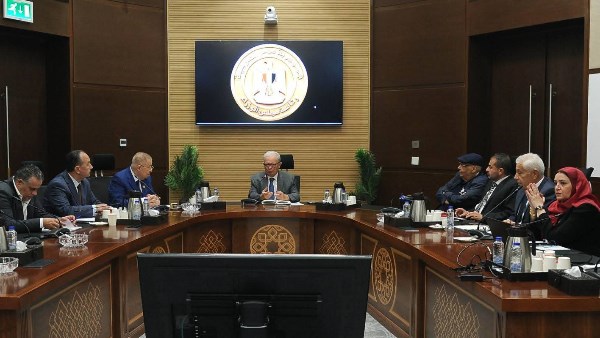 عبير عصام خلال اجتماع اتحاد المستثمرين مع الحكومة