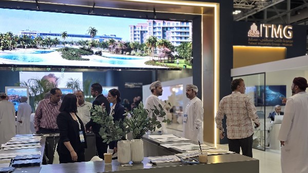 جناح مجموعة طلعت مصطفى خلال معرض عمان العقاري 2026
