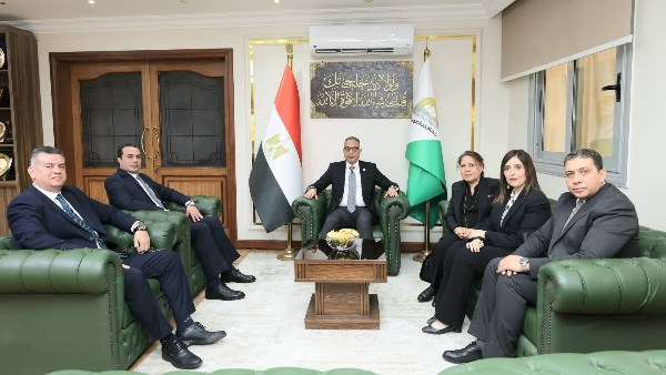 محافظ الجيزة 
