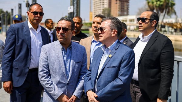 وزير التخطيط 