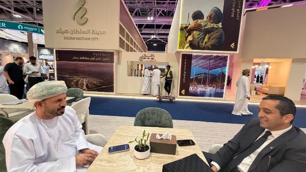 عقارات النيل  تعقد لقاءات مع مسؤولي وزارة الإسكان بسلطنة عمان 