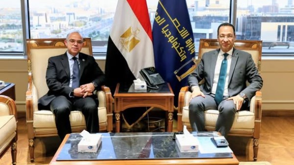  المهندس رأفت هندي وزير الاتصالات وتكنولوجيا المعلومات