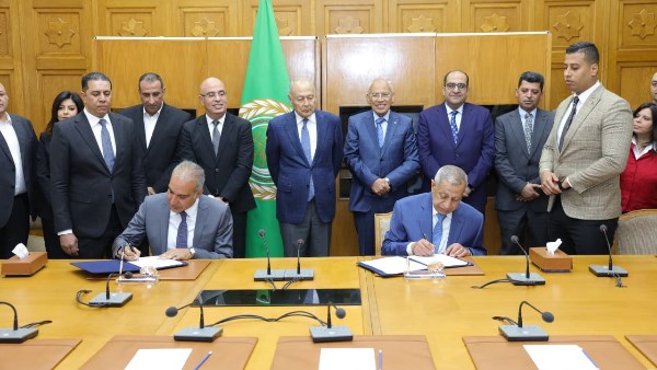 "إمكان مصر" توقّع مذكرة تفاهم مع الأكاديمية العربية للعلوم والتكنولوجيا لتخصيص 45 فدانًا بمشروع البروچ