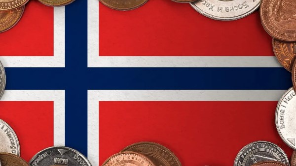 فائض التجارة النرويجي يقفز إلى 84.2 مليار كرونه في أبريل