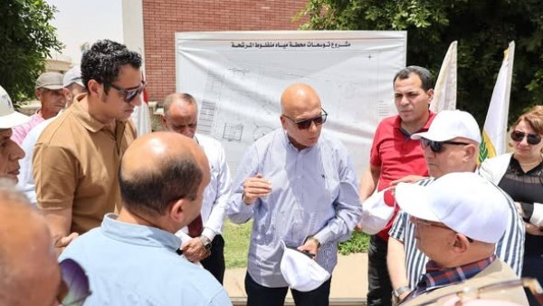 نائب وزيرة الإسكان يتابع مشروعات مياه الشرب والصرف الصحي بأسيوط