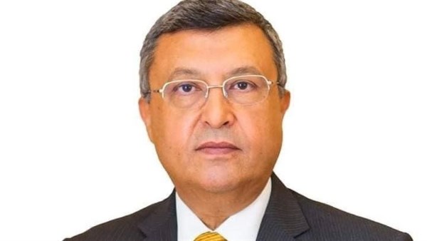 أسامة كمال، وزير البترول الأسبق ورئيس لجنة الطاقة بمجلس الشيوخ