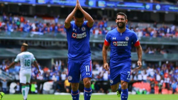 كروز أزول يتوج بلقب الدوري المكسيكي للمرة العاشرة في تاريخه