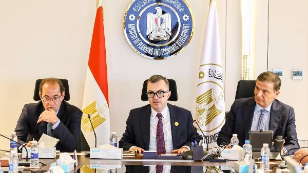 الزراعة ـ التخطيط ـ المالية