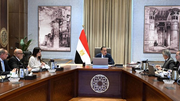 رئيس مجلس الوزراء