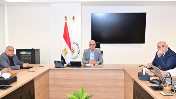 وزير الري 