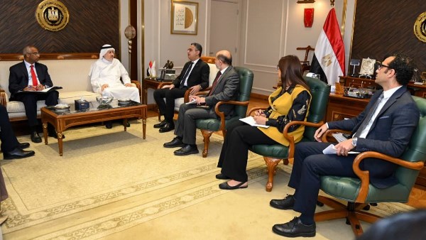 وزير التموين
