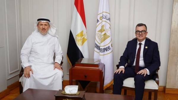الدكتور أحمد رستم