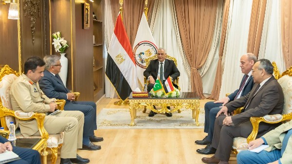 وزير الدولة للإنتاج الحربي