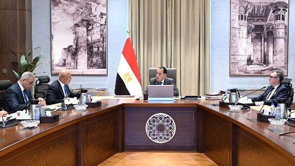 رئيس مجلس الوزراء