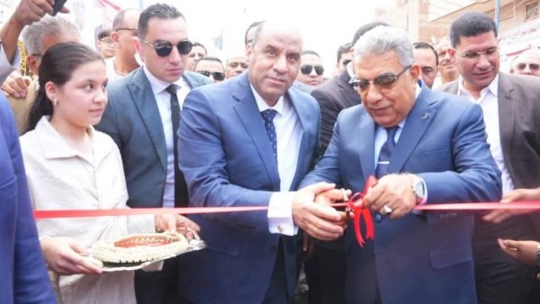 وزير العمل ومحافظ الدقهلية