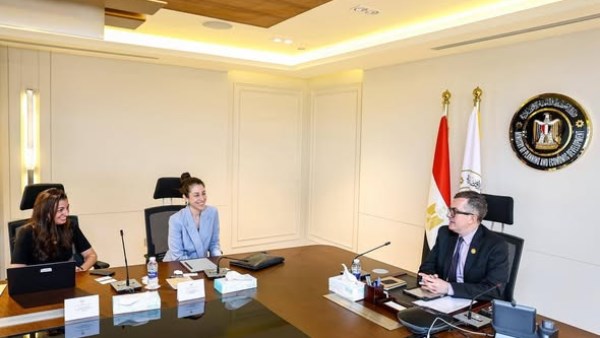 وزير التخطيط