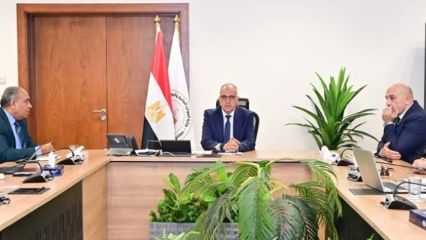 وزير الري