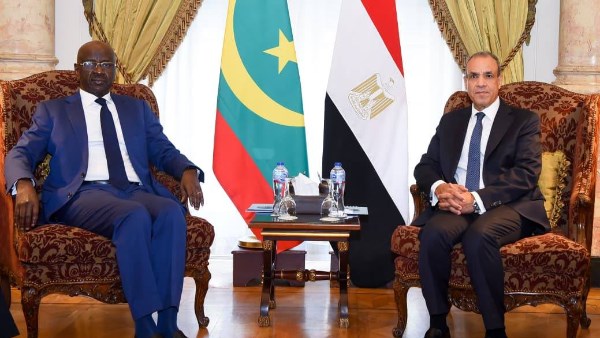 وزير الخارجية