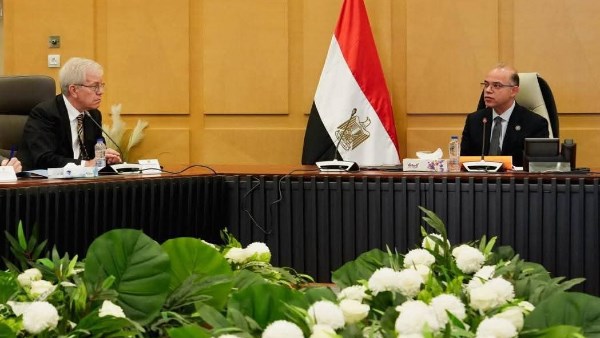 وزير الاستثمار 