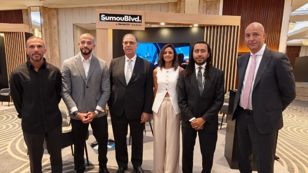 المهندس بدير رزق في معرض «عقارات النيل» بلندن