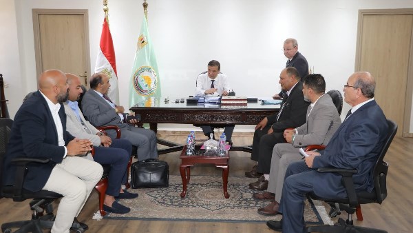 ٠وزير الزراعة