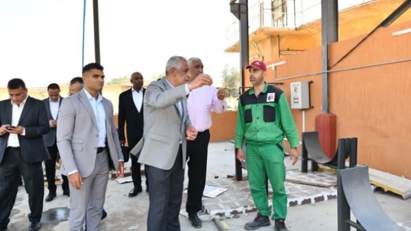 وزير الإنتاج الحربي