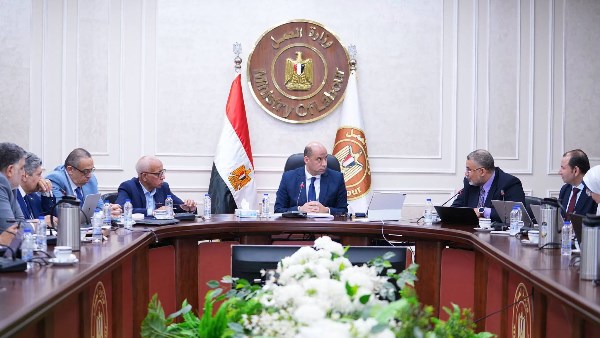 وزير العمل حسن رداد،