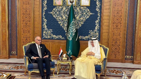 وزير الري