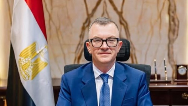 وزير التخطيط يستعرض تجربة الإصلاح الاقتصادي المصرية في اجتماعات منظمة التعاون الاقتصادي والتنمية بباريس
