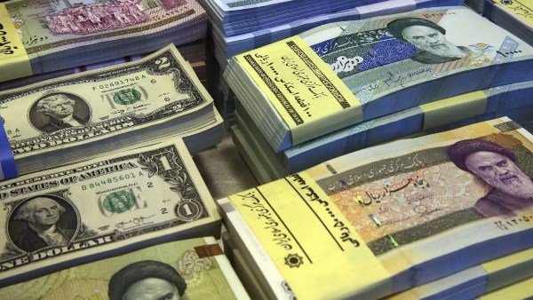  الأموال الإيرانية المحتجزة 