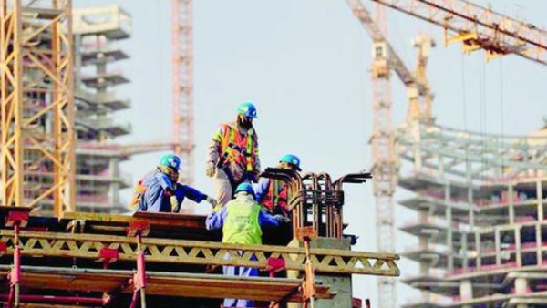 اتحاد مقاولي التشييد والبناء يخاطب مصلحة الضرائب لتوسيع نطاق تطبيق قرار 418 دعماً للشركات