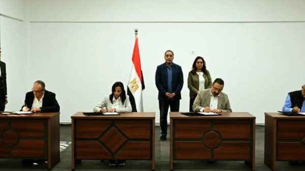 رئيس الوزراء يشهد مراسم توقيع مذكرة تفاهم بشأن مشروع توثيق التراث بمدينة رشيد