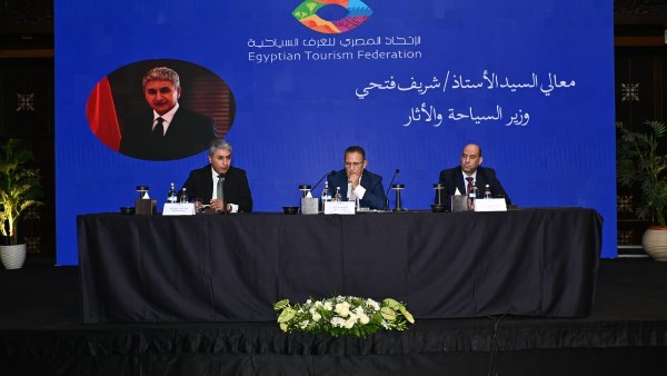 وزير السياحة: نمو معدل الحركة السياحية الوافدة بنسبة 4% منذ يناير الماضي وحتى الأسبوع الأول من يونيو الجاري
