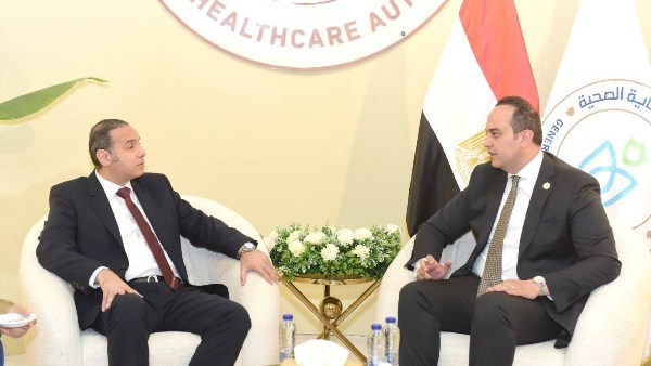 الرقابة المالية تناقش مع البورصة الجزائرية تطوير المنتجات المالية والتحول الرقمي