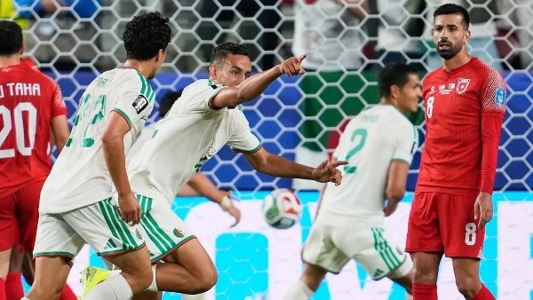 الجزائر تحيي آمالها في المجموعة العاشرة.. والأردن يودع كأس العالم