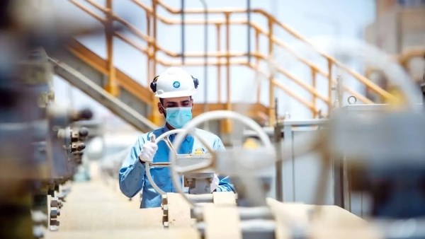 السعودية تعلن تطرح أصول محطة ينبع لتعزيز الاستثمار والاستدامة الاقتصادية