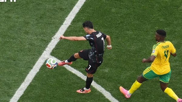 منتخب كندا يعبر إلى ثمن النهائي بهدف قاتل أمام جنوب أفريقيا