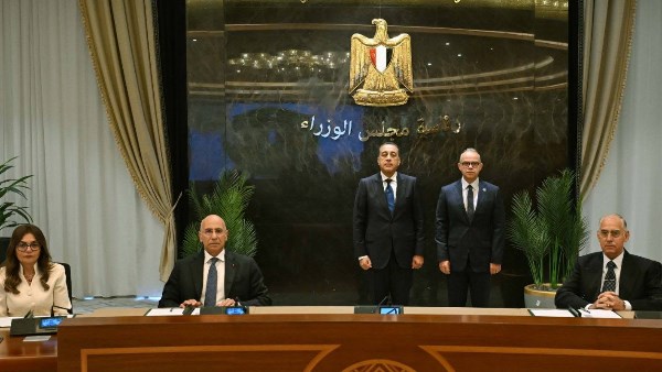 رئيس مجلس الوزراء