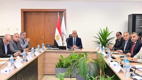 وزير الري